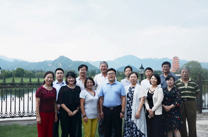 北京香港六和盒宝典大全有限公司 香港六和盒宝典大全