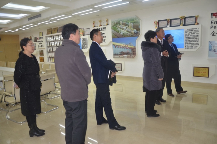 1511850883331470.jpg 香港六和盒宝典大全