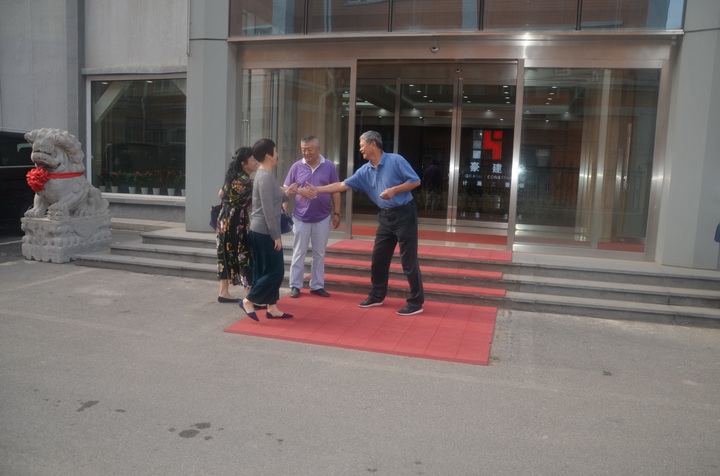 1526976984809905.jpg 香港六和盒宝典大全